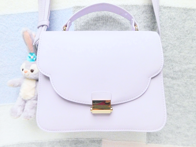 What’s In My Winter Bag ♥ Blogmas