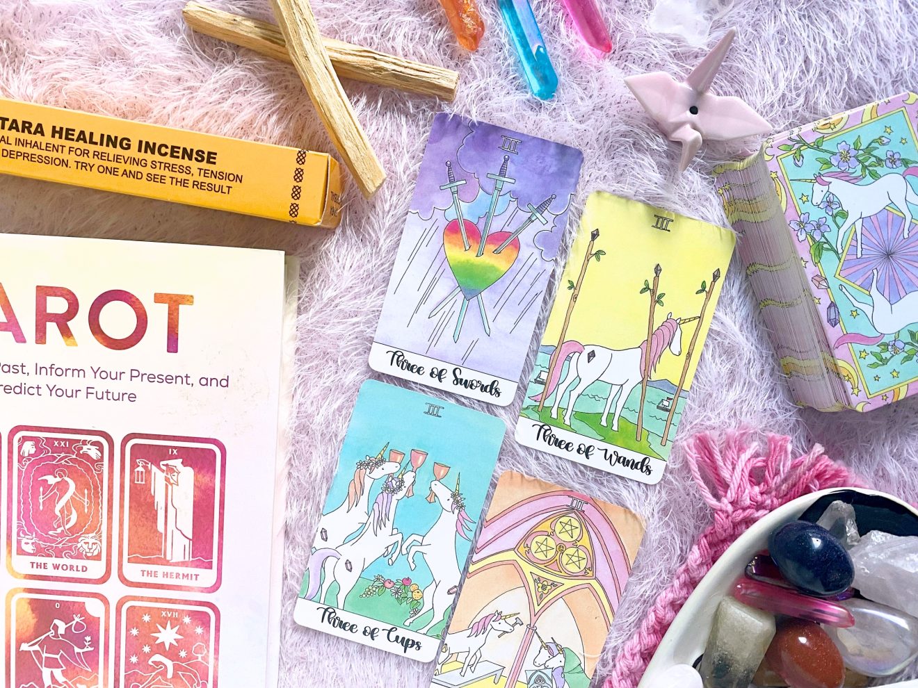 The Threes | Minor Arcana ♥ Tarot 101